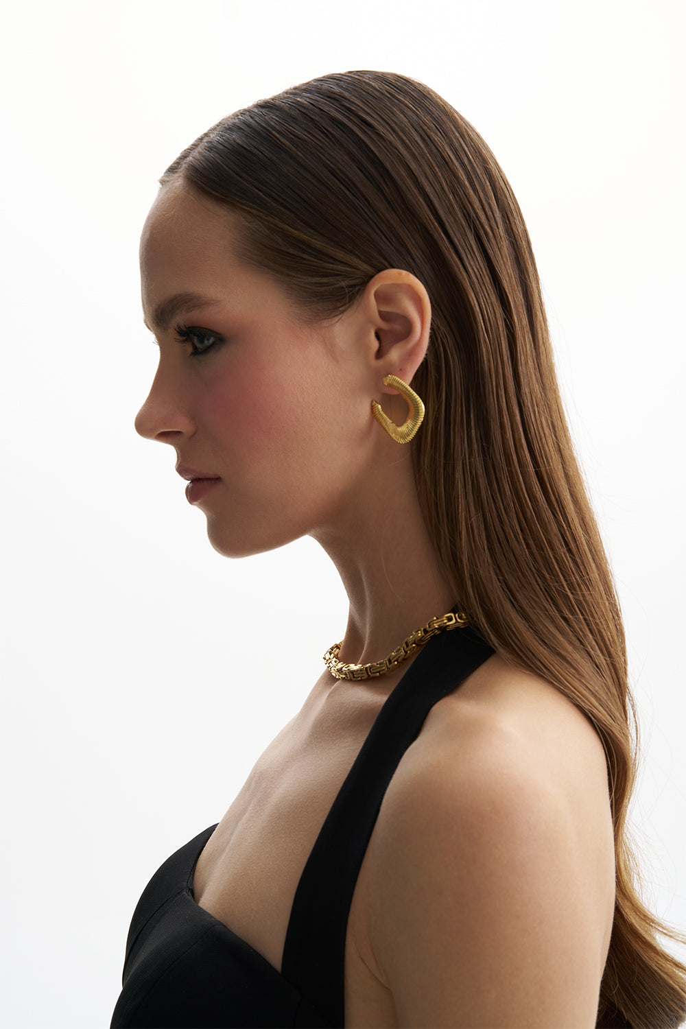 Keira Gold Textured Earring